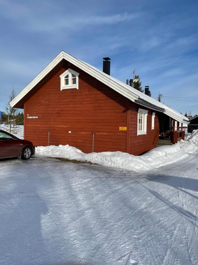 Yllaestoelli 2 A, Aekaeslompolo Villa Колари Екстериор снимка
