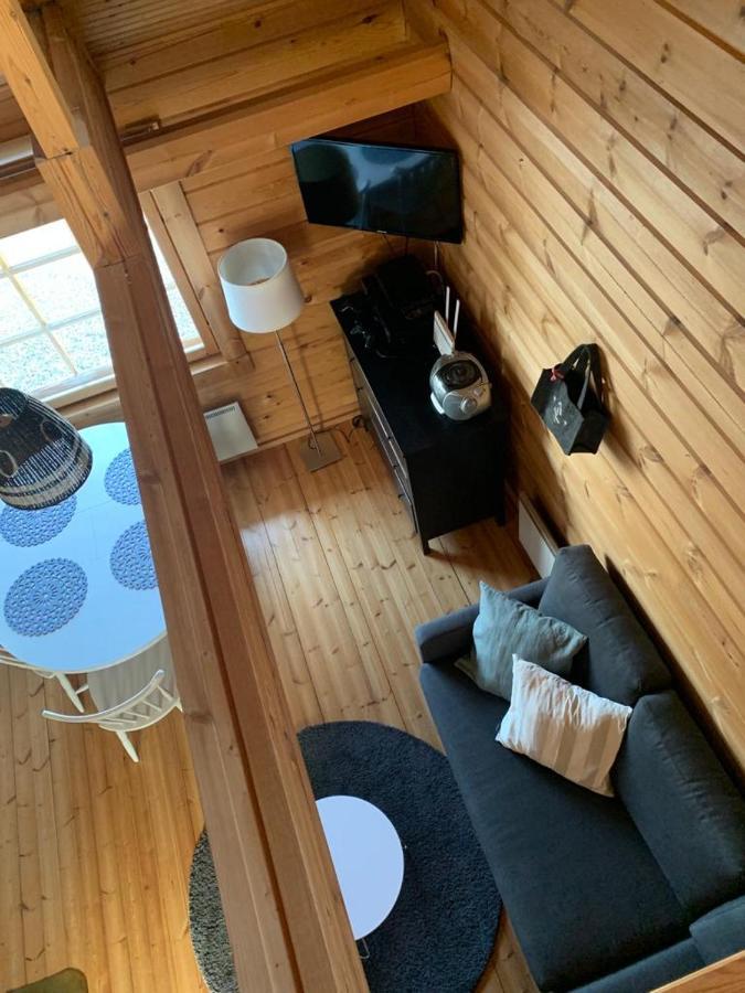 Yllaestoelli 2 A, Aekaeslompolo Villa Колари Екстериор снимка