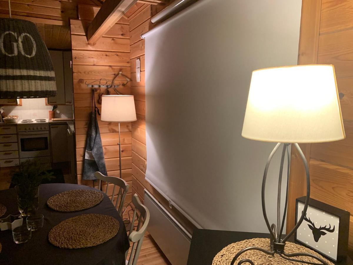 Yllaestoelli 2 A, Aekaeslompolo Villa Колари Екстериор снимка